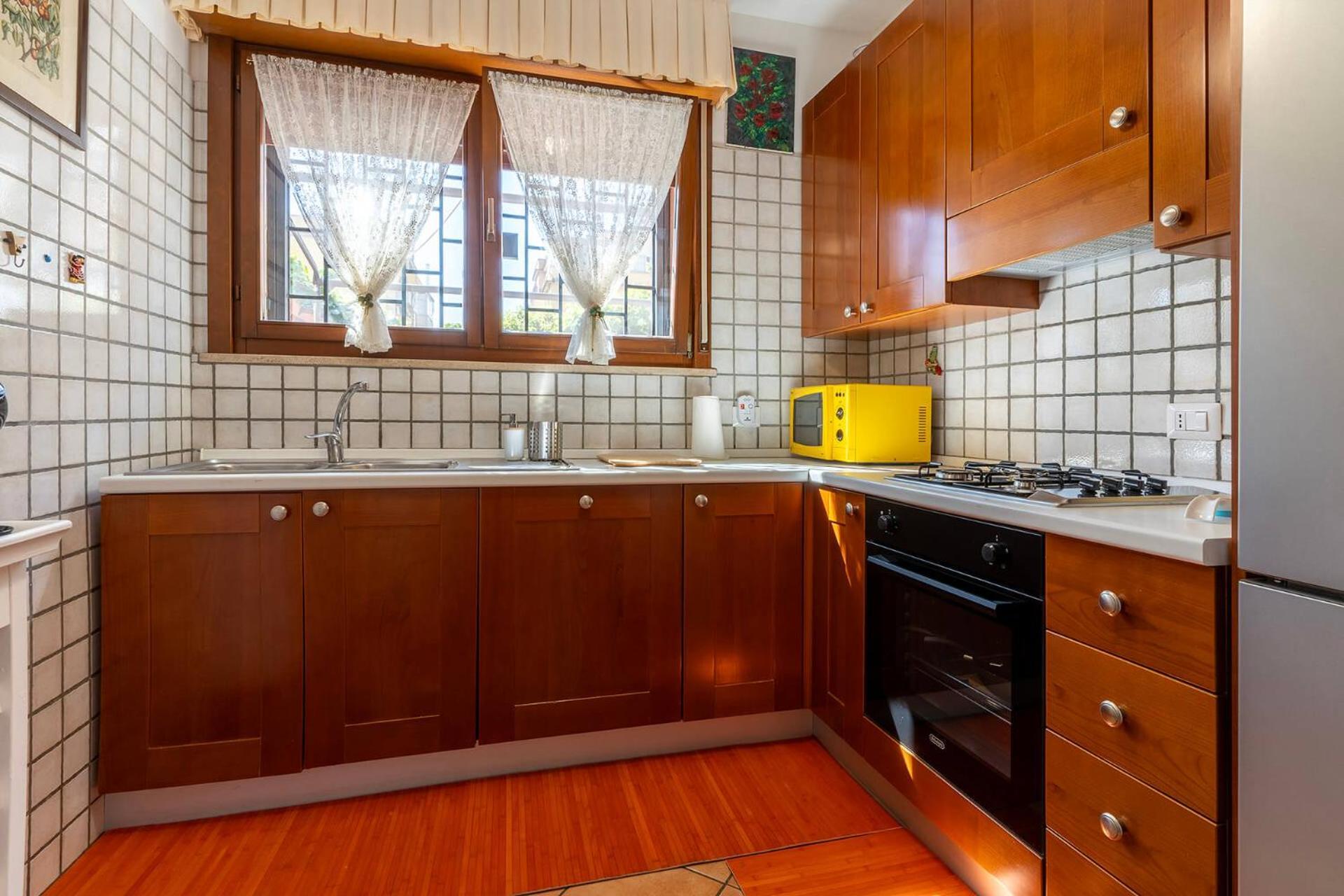 Pictadomus-magenta - Fermata Metroa A 300 Mt Apartment *
